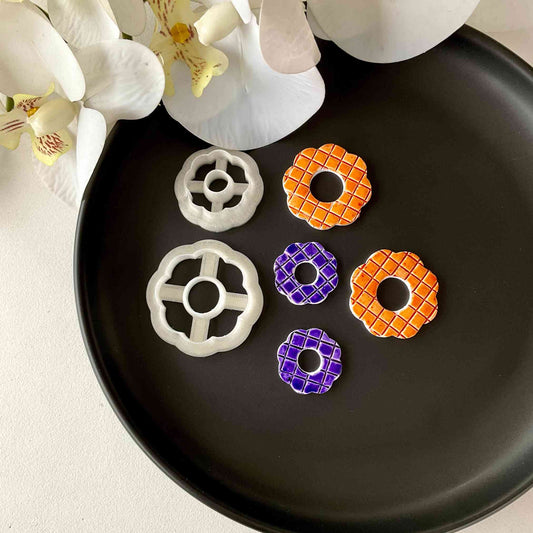 Flower circle cutters for clay