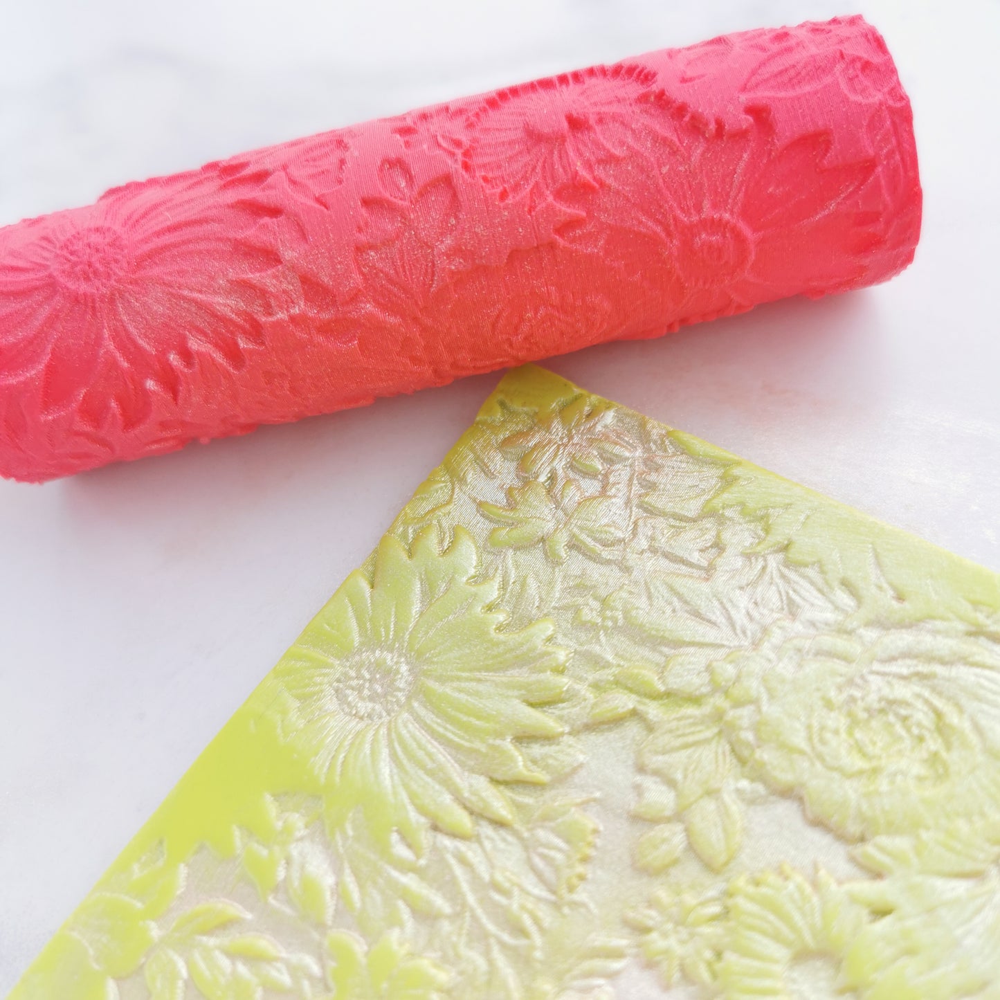 Floral texture roller for clay